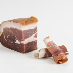 Jambon cru | Salaisons du Cayon | Charcuterie à Chambéry, Savoie | Photo Anthony Cottarel